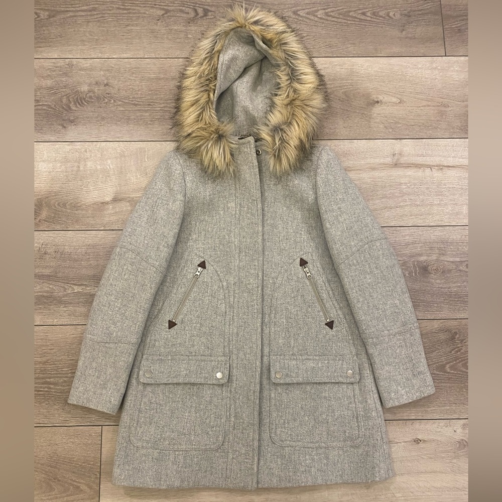J. Crew wool coat (stadium cloth by Nello Gori). Size 4.